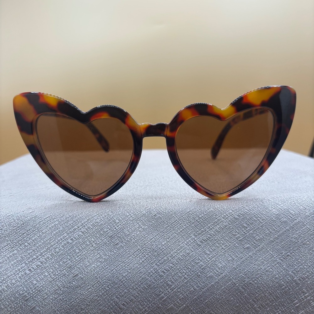 Sojos Heart Sunglasses Women OS Tortoise Brown Excellent Retro Vintage SJ2062